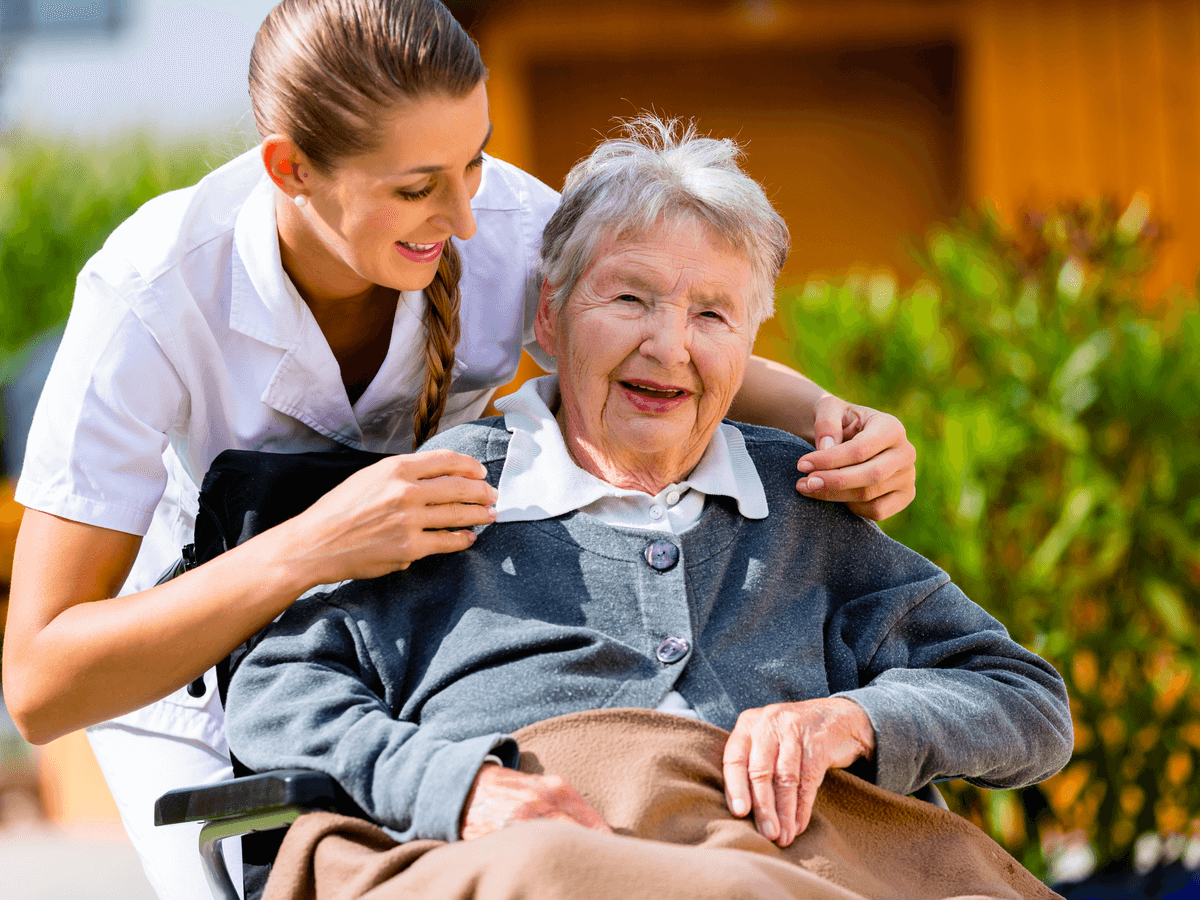 Yaşlı Bakıcısı İle Çalışmak İçin 6 Neden
